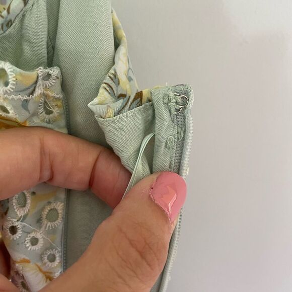 ASTR the Label Midsummer Dress large new with tags - Picture 10 of 14